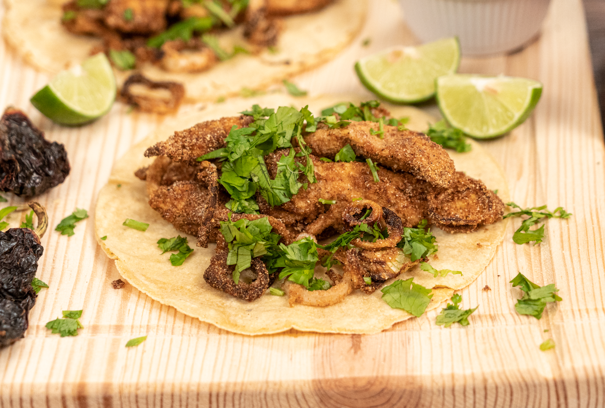 Tacos de Pollo Empanizado con Dip de Chipotle | Escosa de Buen Sabor